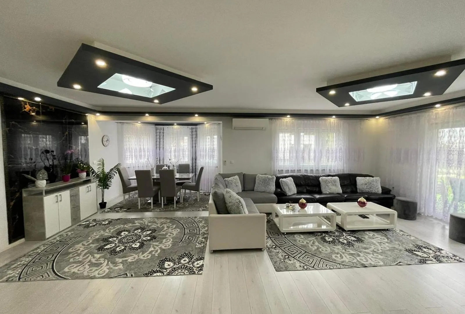House July Villa Galizana 0*,  Croatia