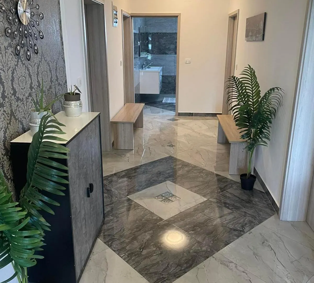 House July Villa Galizana