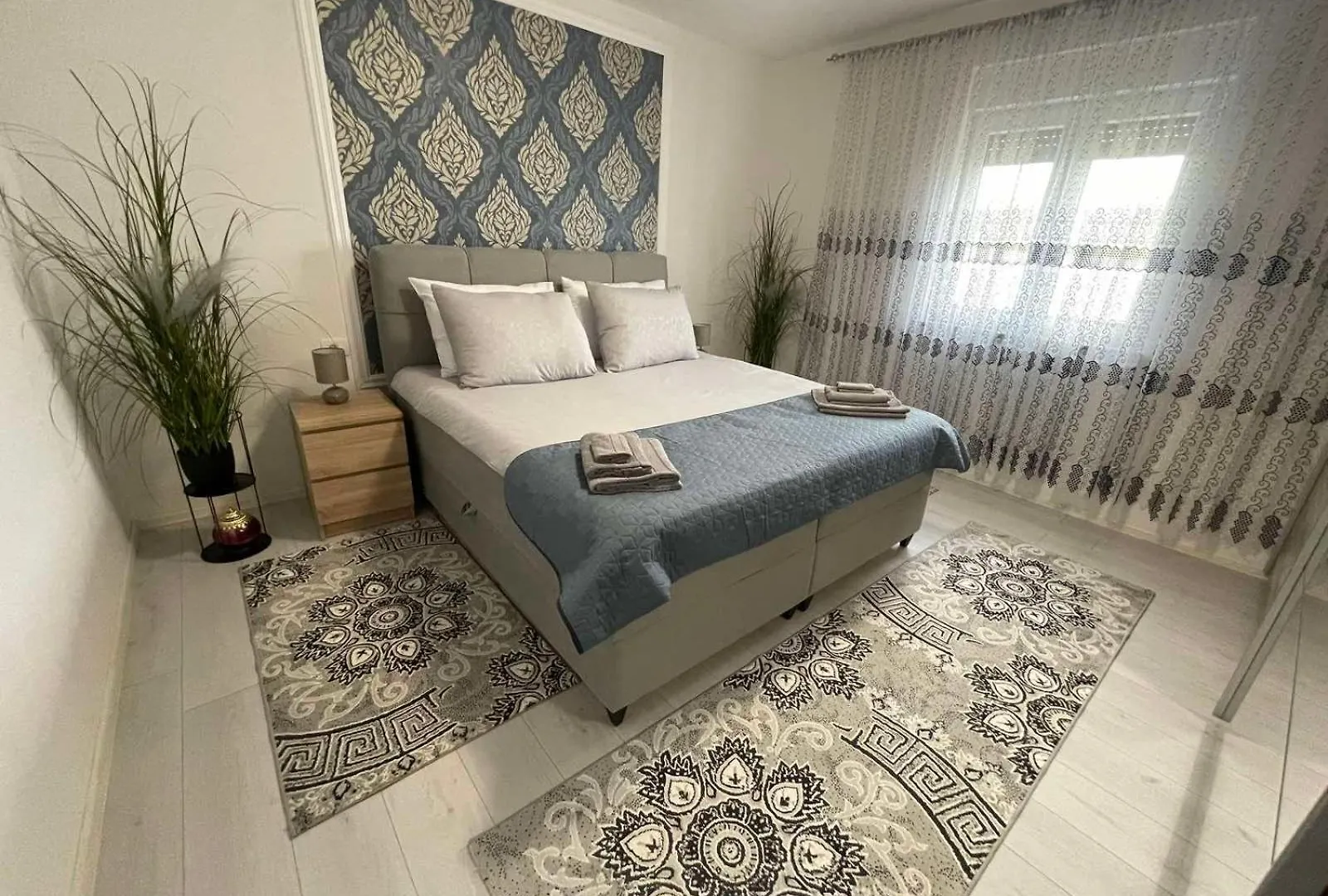 House July Villa Galizana 0*,  Croatia